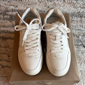 White Court Low-Top Leather Sneakers Madewell. Size 7.